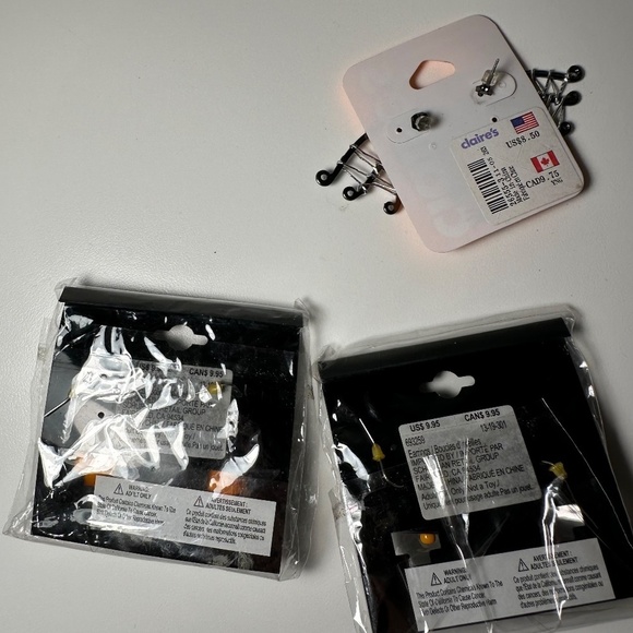 NWT Claire's Halloween earrings - Picture 5 of 5